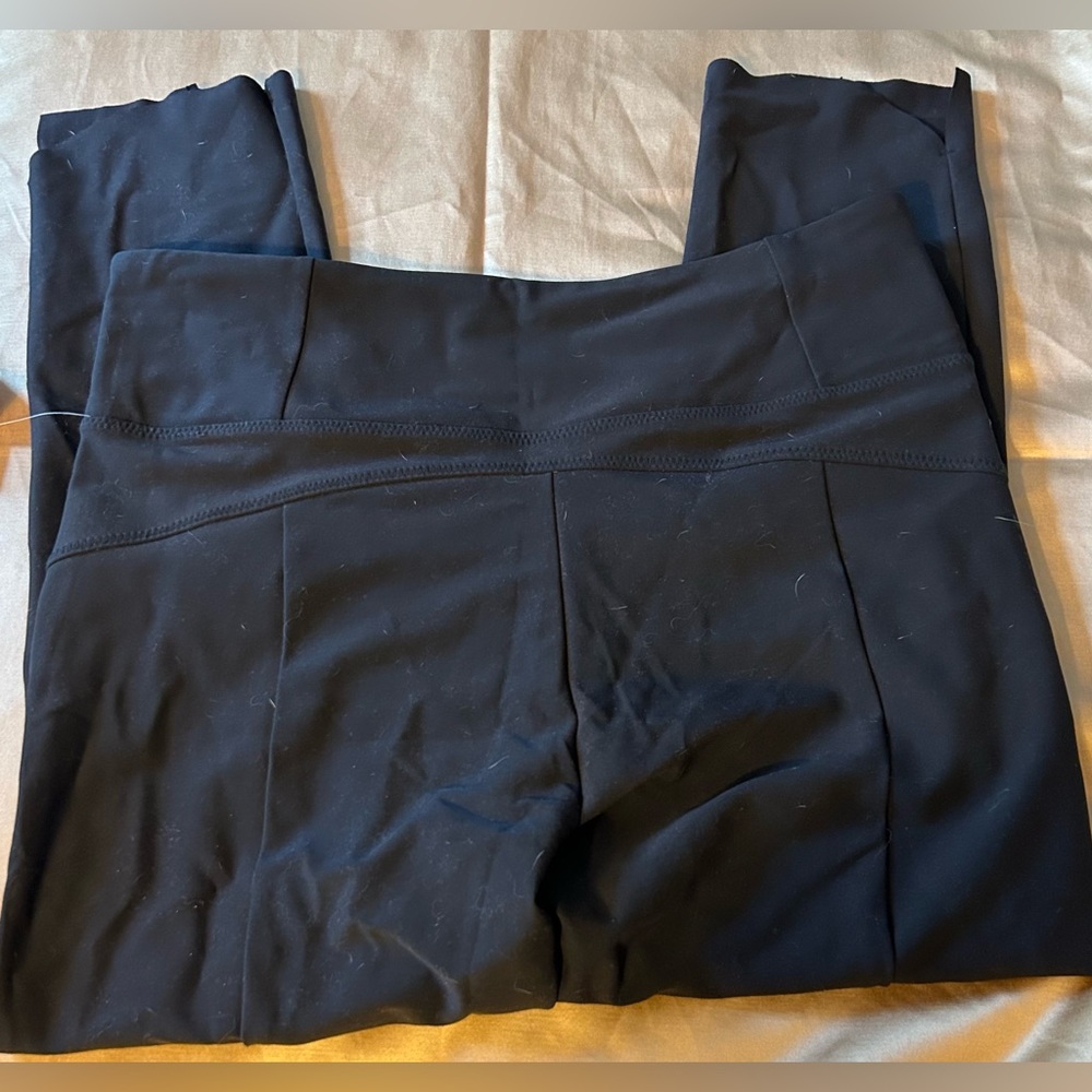 Athleta NWT black “stellar crop” leggings size large